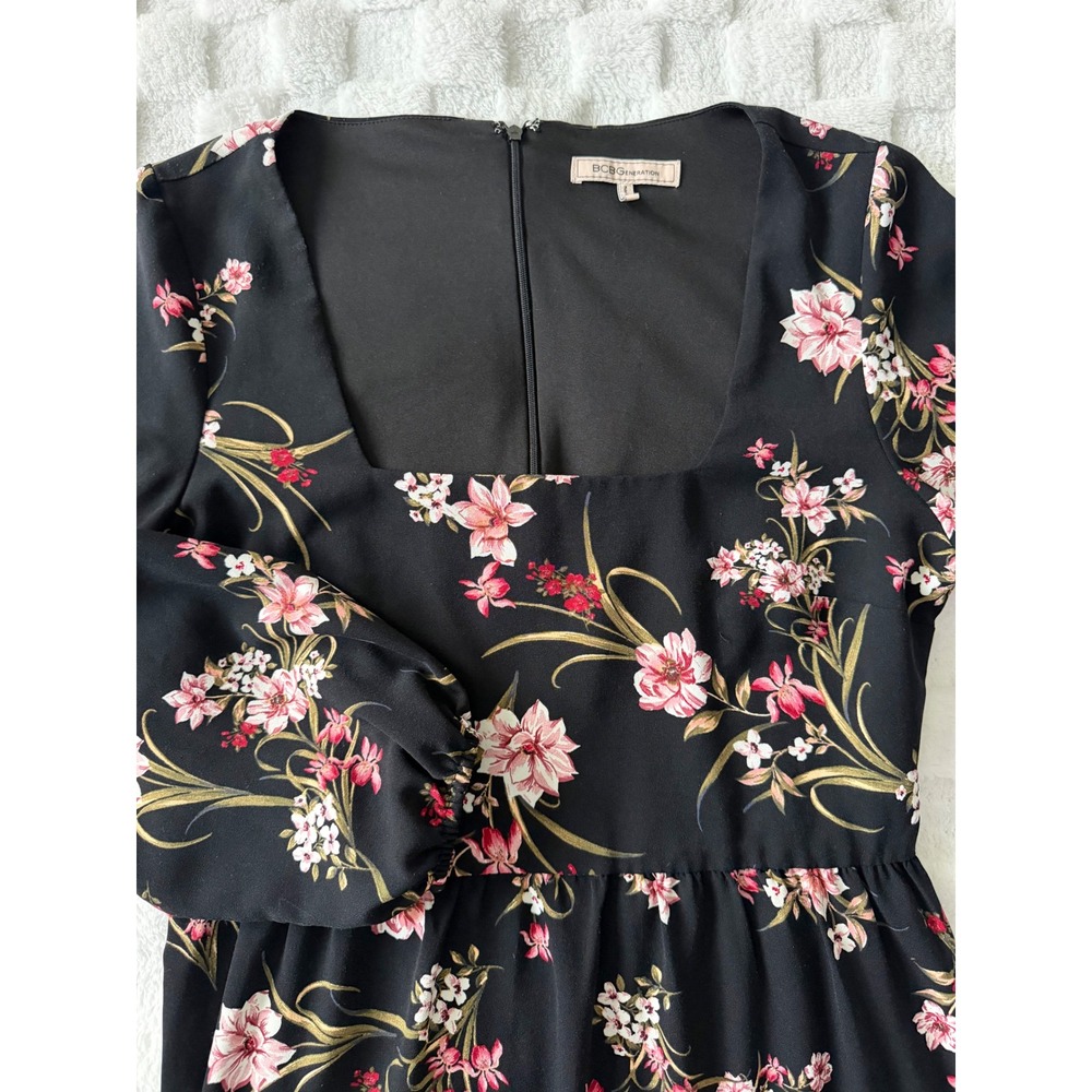 BCBGeneration Black Floral Long Sleeve Square Neck Ruffle Mini Dress Sz 6 -EUC